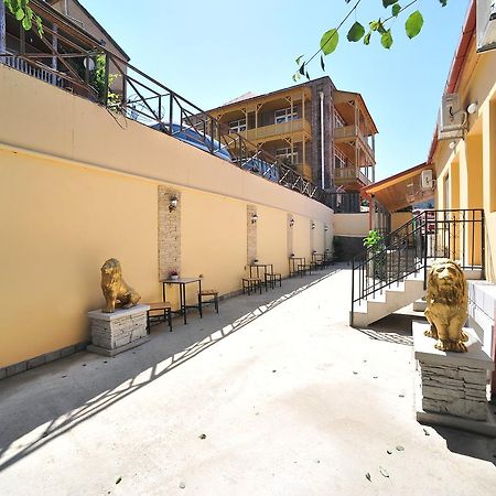Rk City Hotel Tbilisi Eksteriør bilde