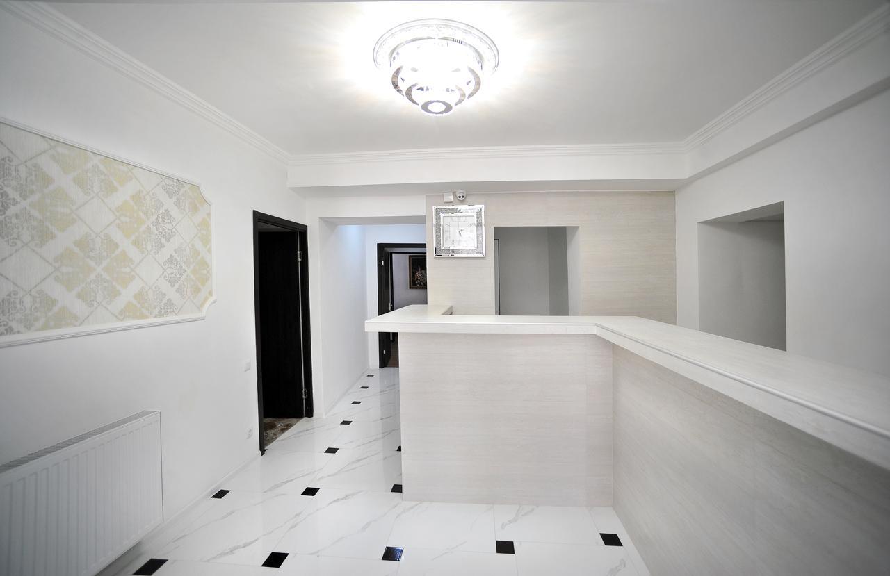 Rk City Hotel Tbilisi Eksteriør bilde