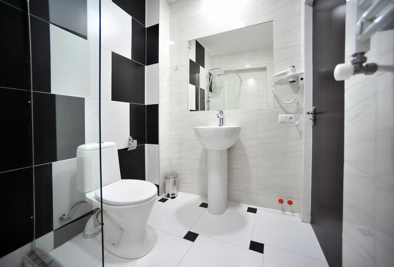 Rk City Hotel Tbilisi Eksteriør bilde