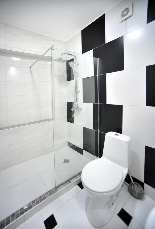 Rk City Hotel Tbilisi Eksteriør bilde
