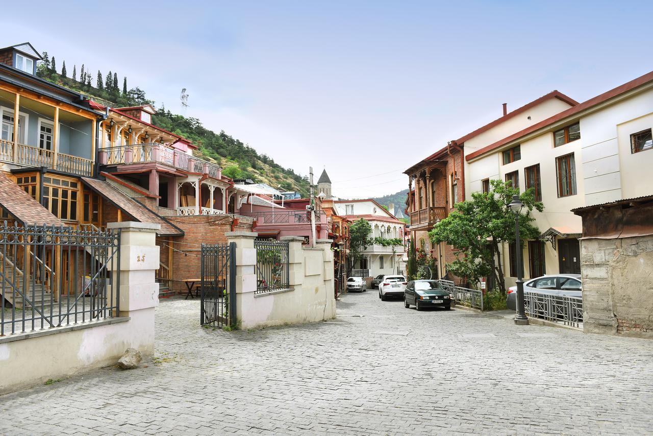 Rk City Hotel Tbilisi Eksteriør bilde